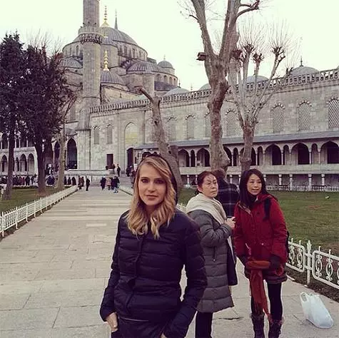 Natalia ionova ni Istanbul. Fọto: Instagram.com.