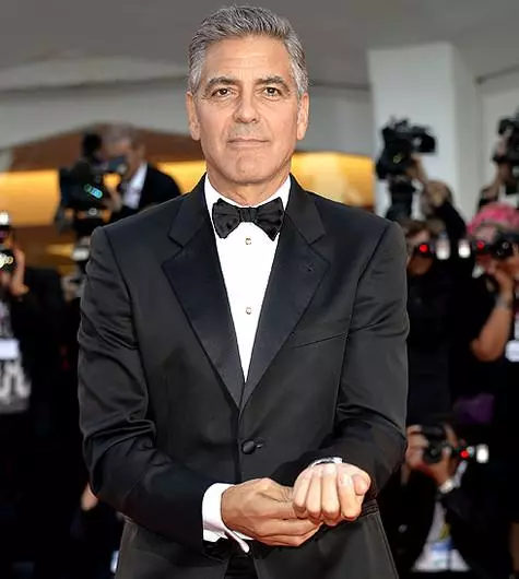 George Clooney sejauh ini dan tidak menikah. Foto: Fitur Rex / Fotodom.ru.