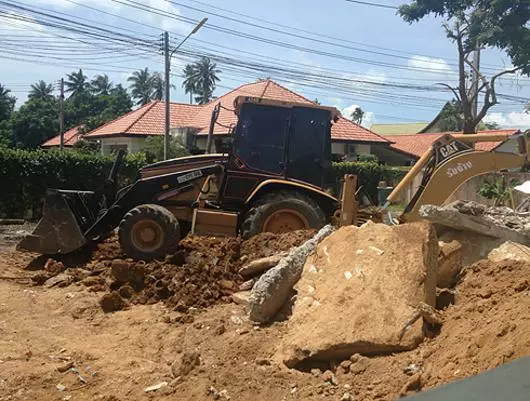 Nîşeyên Mommy Thai: "Jiyana me ji nedîtî ve didirû"