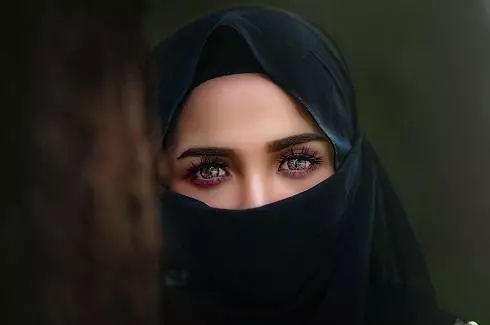 Occhio è sufficiente per determinare la bellezza di una donna