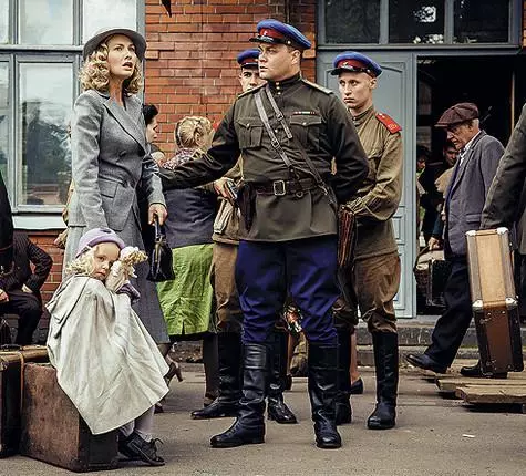Dans la série télévisée "Tallanya", la prise de vue qui va maintenant à Saint-Pétersbourg, Joanna Moro a le rôle d'italien, qui est tombé amoureux de l'officier de Russie. Cadre de la série.