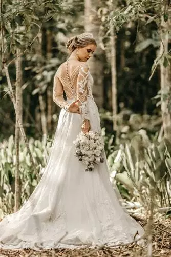 Bruid jurk - bijna het duurste item in de hele viering