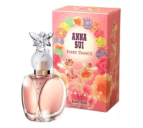 Peri Dance dari Anna Sui. .