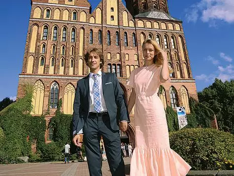 «З Женею я познайомився на концерті у Гарика Сукачова. Вона виявилася теж актрисою. І красою мене, звичайно, привернула. А потім і добротою ». Фото: Геннадій Авраменко.