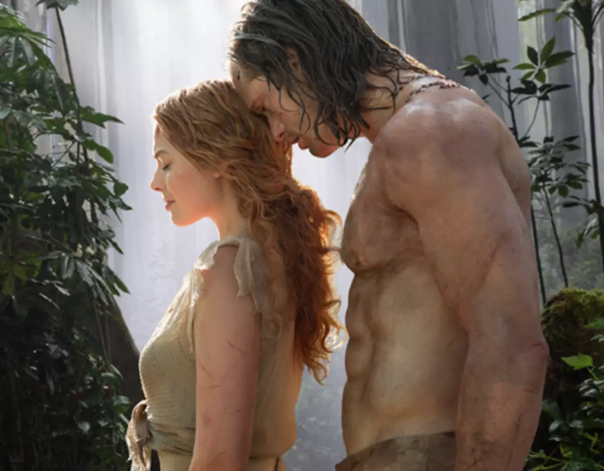 Roli i Tarzanit u konsiderua kandidatët e Tom Hardy, Henry Caville dhe Charlie Hannema, dhe për rolin e Jane - Jessica Cheain dhe Emma Stone