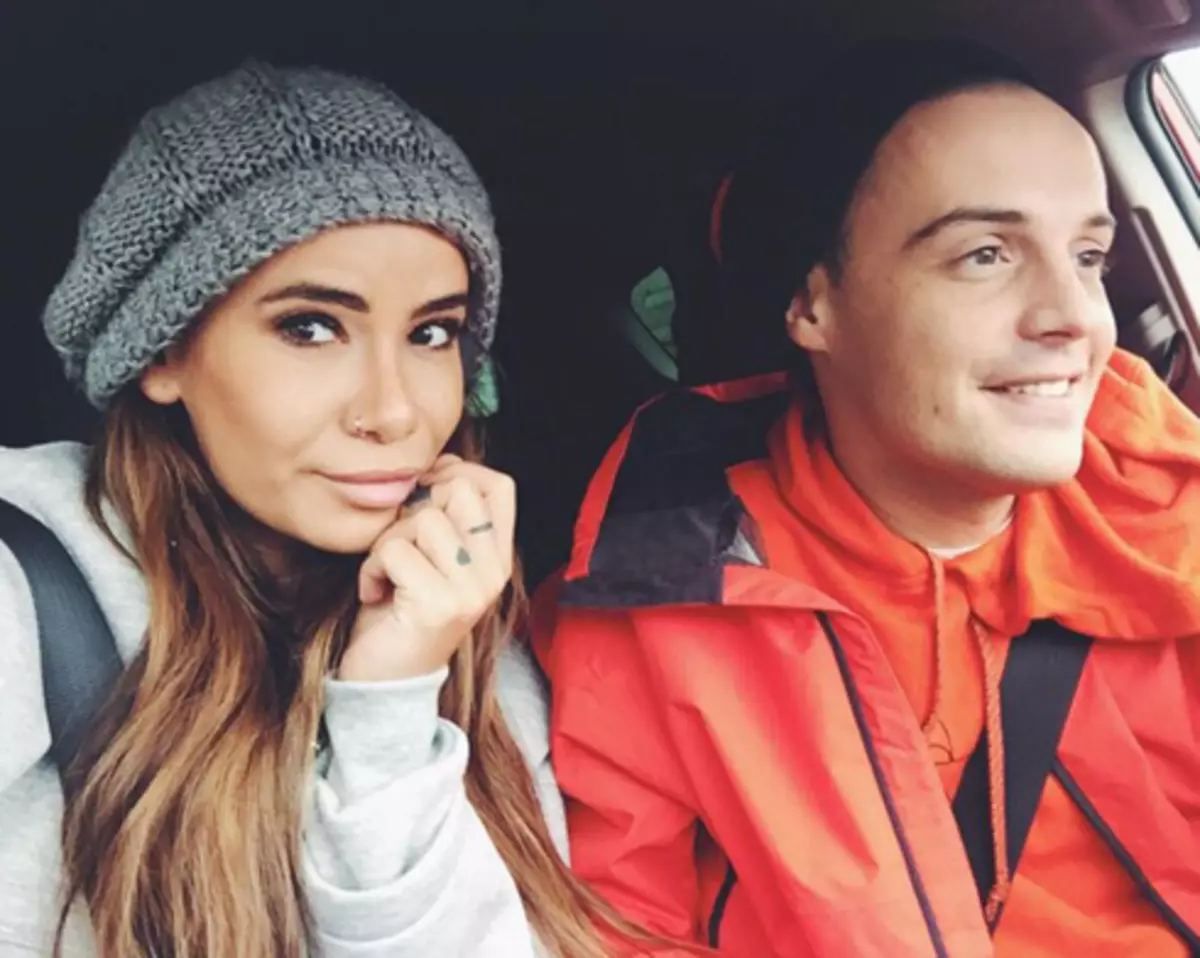 Iza Dolmatova va Rapper GuF