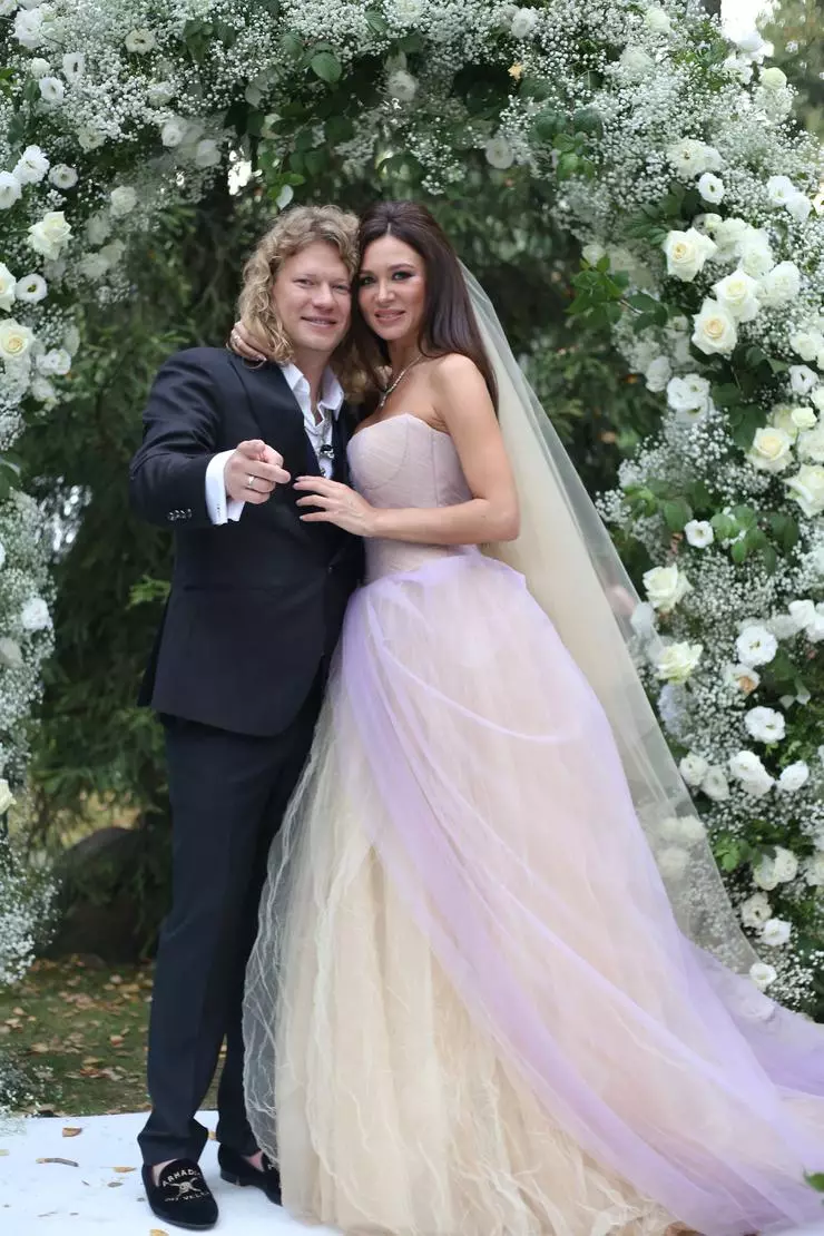 Romerska och Alice blev gift i september 2019