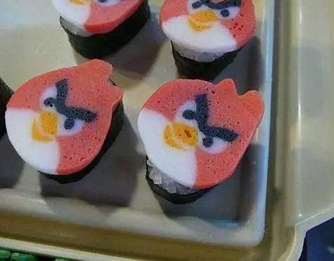 Dalam kreativitas, Thailand tidak akan menolak: Angry Birds ini adalah sushi yang lezat.