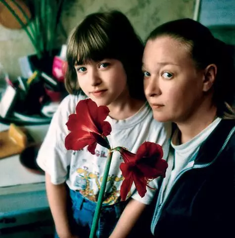 Als Eugene starb, musste Nina Nobareshka in mehreren Werken arbeiten. Anya half ihr, in das Kino mitzutreten. Foto: Persönliches Archiv Anna Noborjskaya.