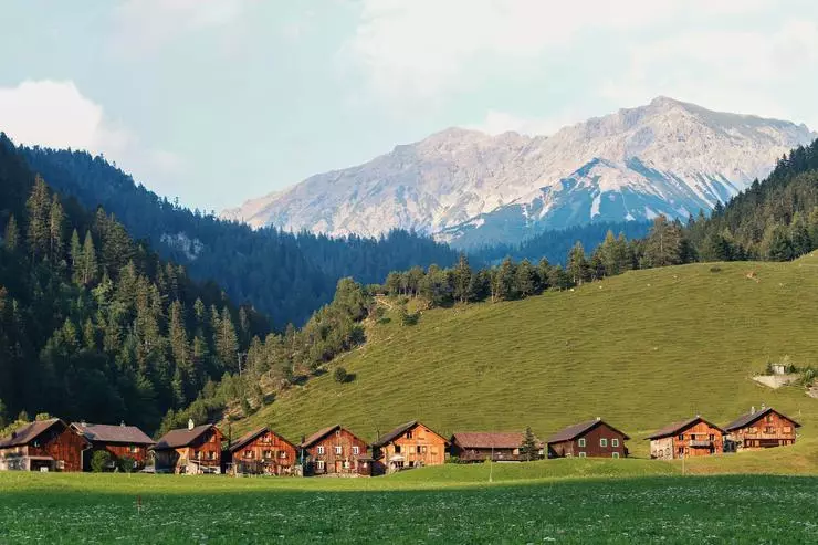 Jo kinne nei Switserlân gean sûnder in ferbliuwsfergunning