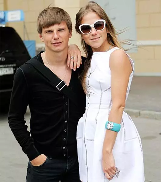 Andrei Arshavin revenis al la familio