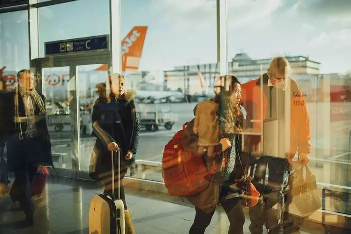 Barcha tartib aeroportdan tashqarida qolishi kerak