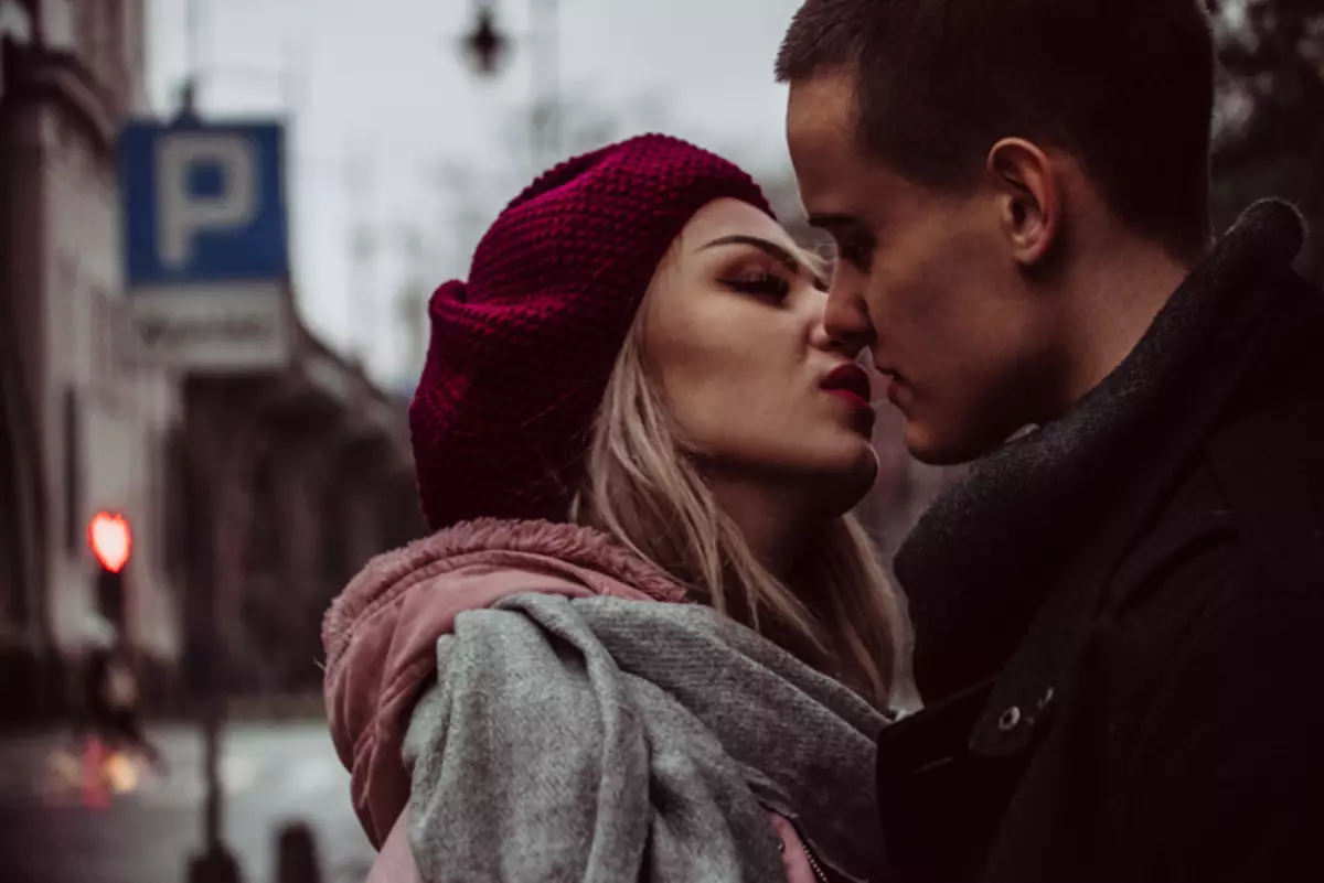 Поцілунки - найкращий експрес-метод для боротьби зі стресом