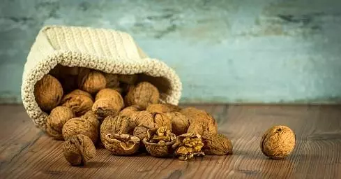 5 wonderful properties of walnut