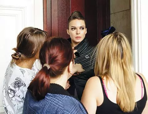 Agnia Ditkovskite ha ottenuto il ruolo di Zebra - il mentore dei partecipanti che viaggiano nel torneo di Dance mortale. .