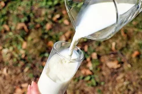 La llet és coneguda per propietats útils