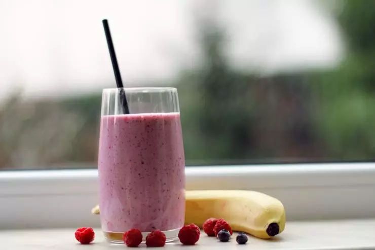 Smoothies - useful and delicious snack