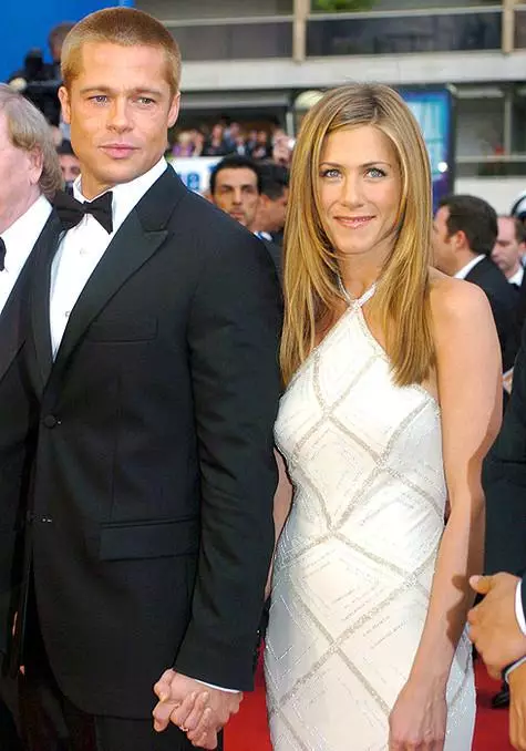 Brad Pitt e Jennifer Aniston. Foto: REX CARACTERÍSTICAS / FOTODOM.RU.