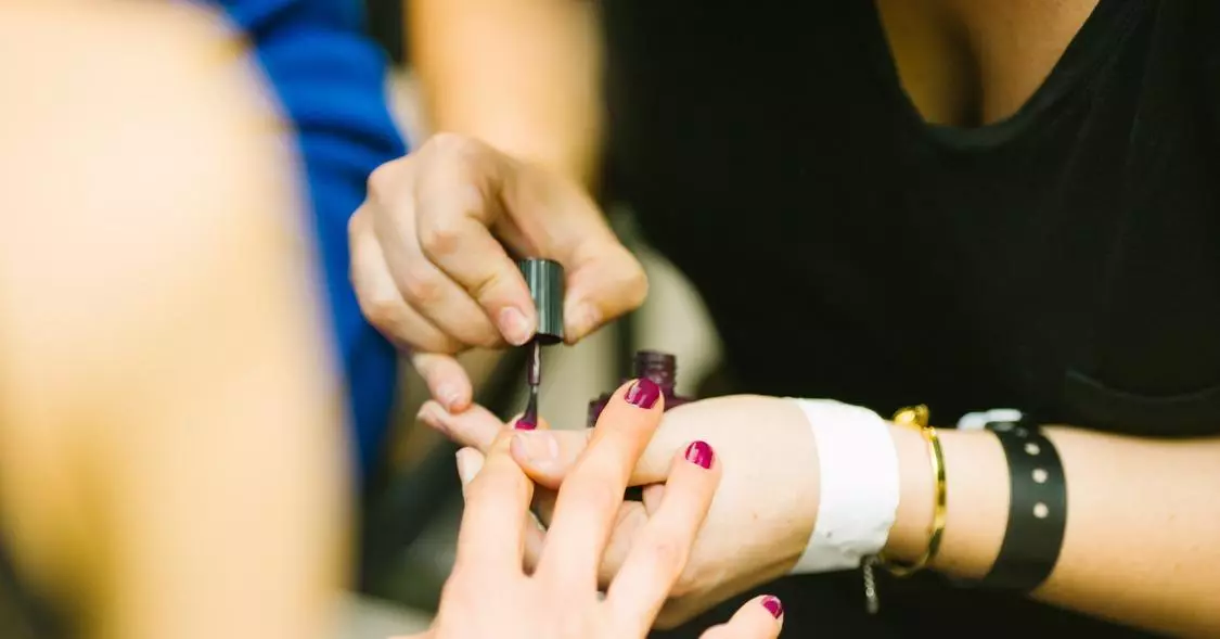 7 frases que poden facer mestres de manicura