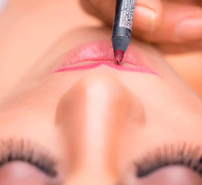 Lip potlood - een belangrijke voorwaarde voor de juiste make-up