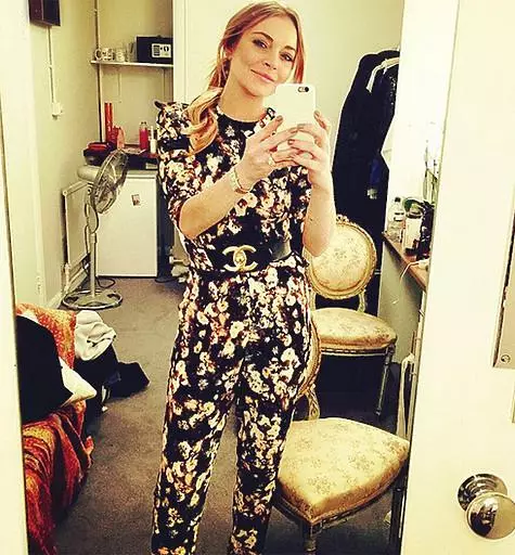 Lindsay Lohan. Yees duab: Instagram.com/lindsaylohan.