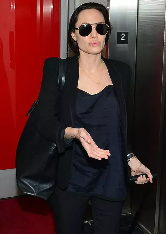 Angelina Jolie fuq il-ponta tal-mewt?