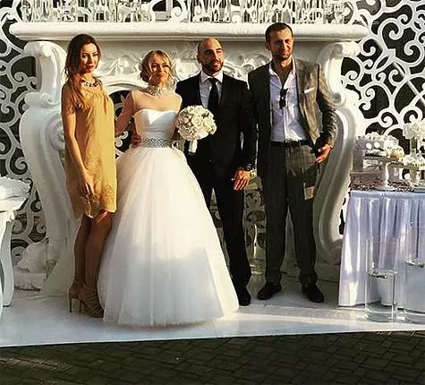 Een van de eerste foto's van de bruiloft Anna Hilkevich, die op het netwerk verscheen. Foto: Instagram.com/r_merelyan.