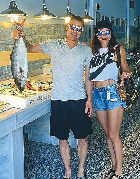 Mitya Fomin patīk zvejot, bet vietējie zvejnieki bija bagātāki. Foto: Instagram.com.