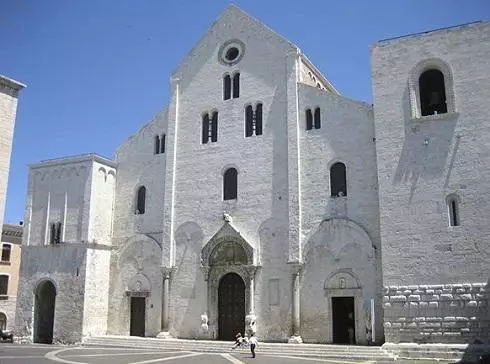 Templo de Nicholas Wonderworker en Bari