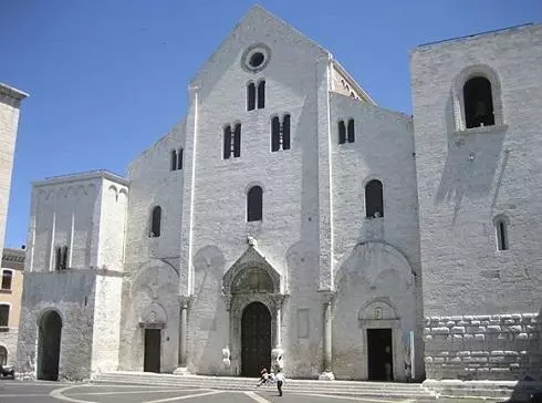 Temple de Nicholas Wonderworker à Bari