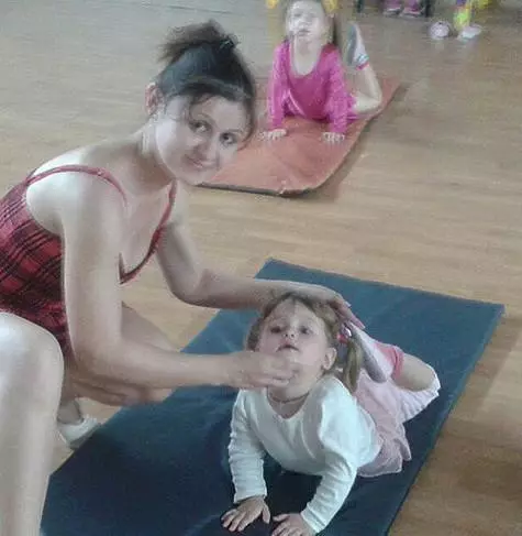 马卡尔的女儿已经开始参与芭蕾舞团。照片：Instagram.com/makarskie。