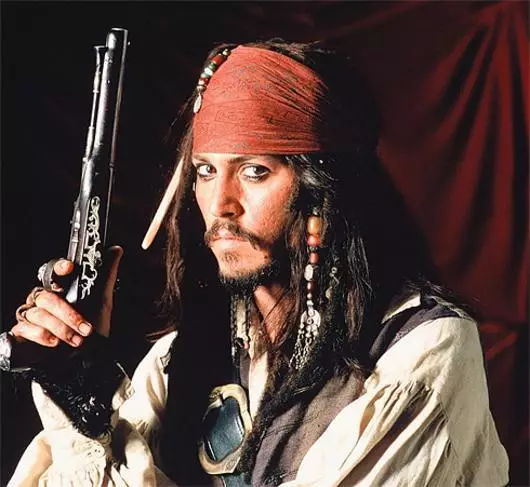 Johnny Depp ma doonayo inuu dib ugu laabto doorka jack sparrow