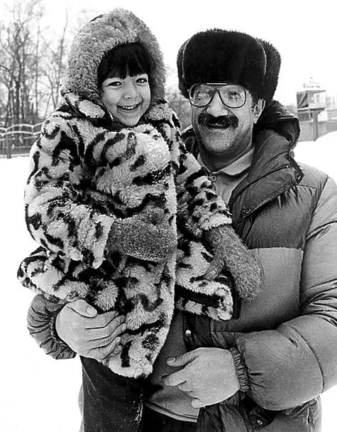 Met de dochter van Arthur Chingarov was streng strikt, zou de stem kunnen verhogen, de moeite nemen voor ongehoorzaamheid. Foto: Persoonlijk archief van Ksenia Chilarva.