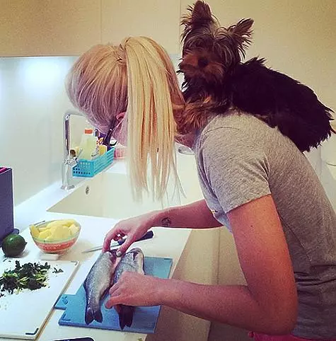 Olga Buzovaは結婚後に料理をすることを学びました。写真：Instagram.com。
