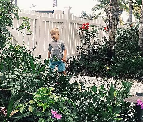 Jaunesnysis sūnus Reese Witherspoon Tenesis. Foto: Instagram.com/reesewitherspoon.
