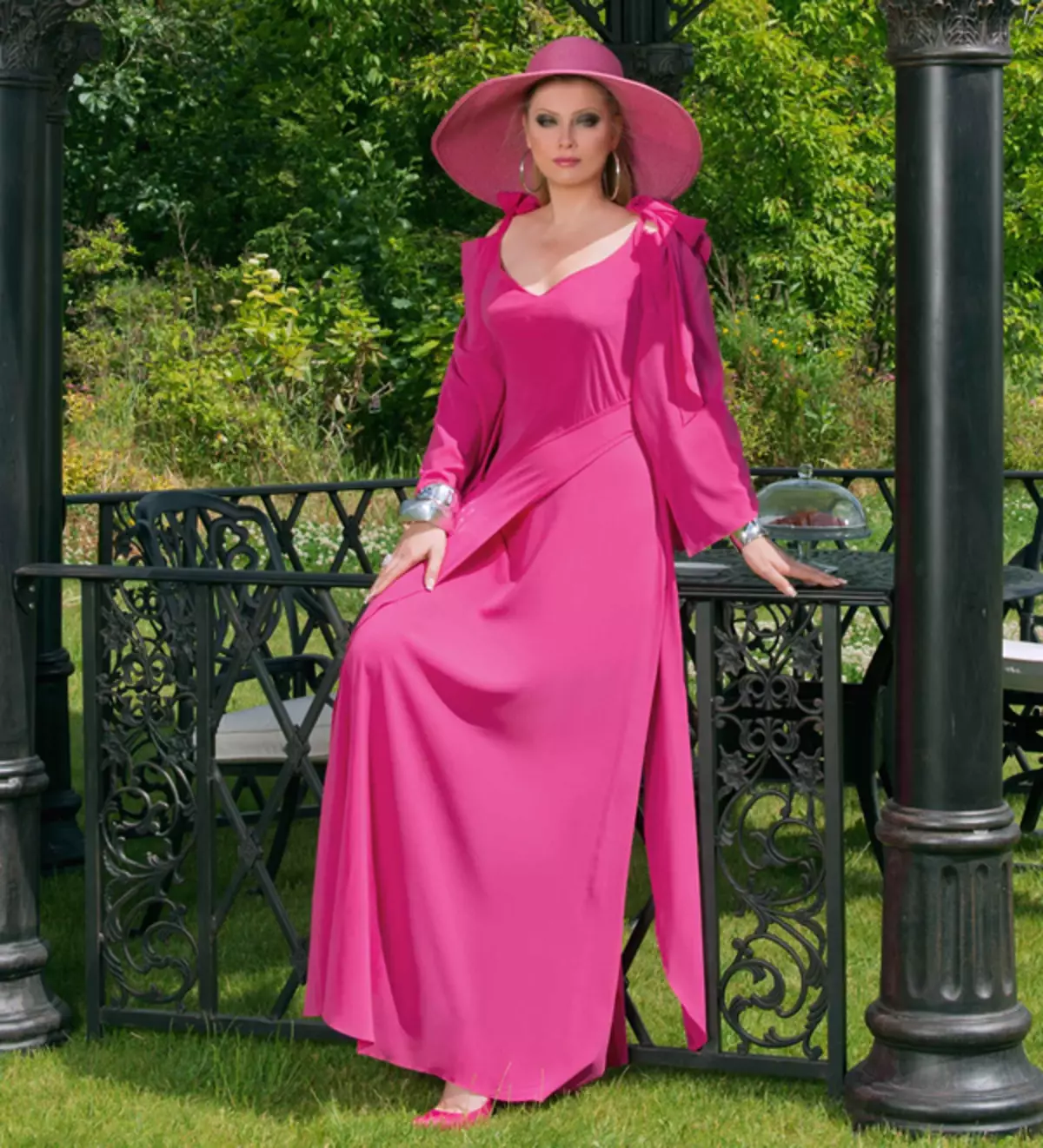 Lena Lénine: Les couleurs les plus à la mode de l'été - 2017 41181_2