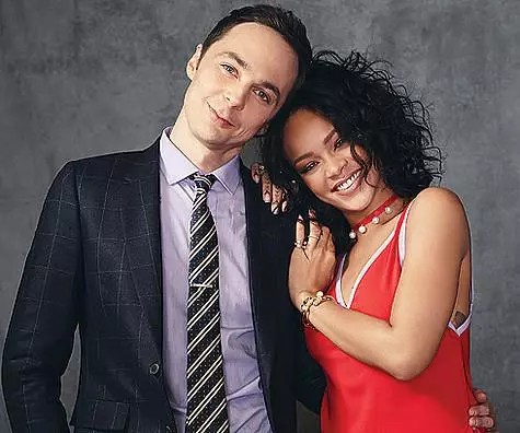 Pandan vwa a nan desen ki pi ba "House", Jim Parsons ak riana prèske pa t 'rankontre. Men, aktè yo di ke yo te vin nanm ki gen rapò. .