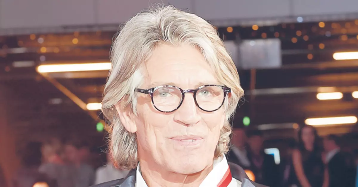 Eric Roberts: "Kung nag-alok ako ng pagkamamamayan ng Russia, sasabihin ko ang 'oo"