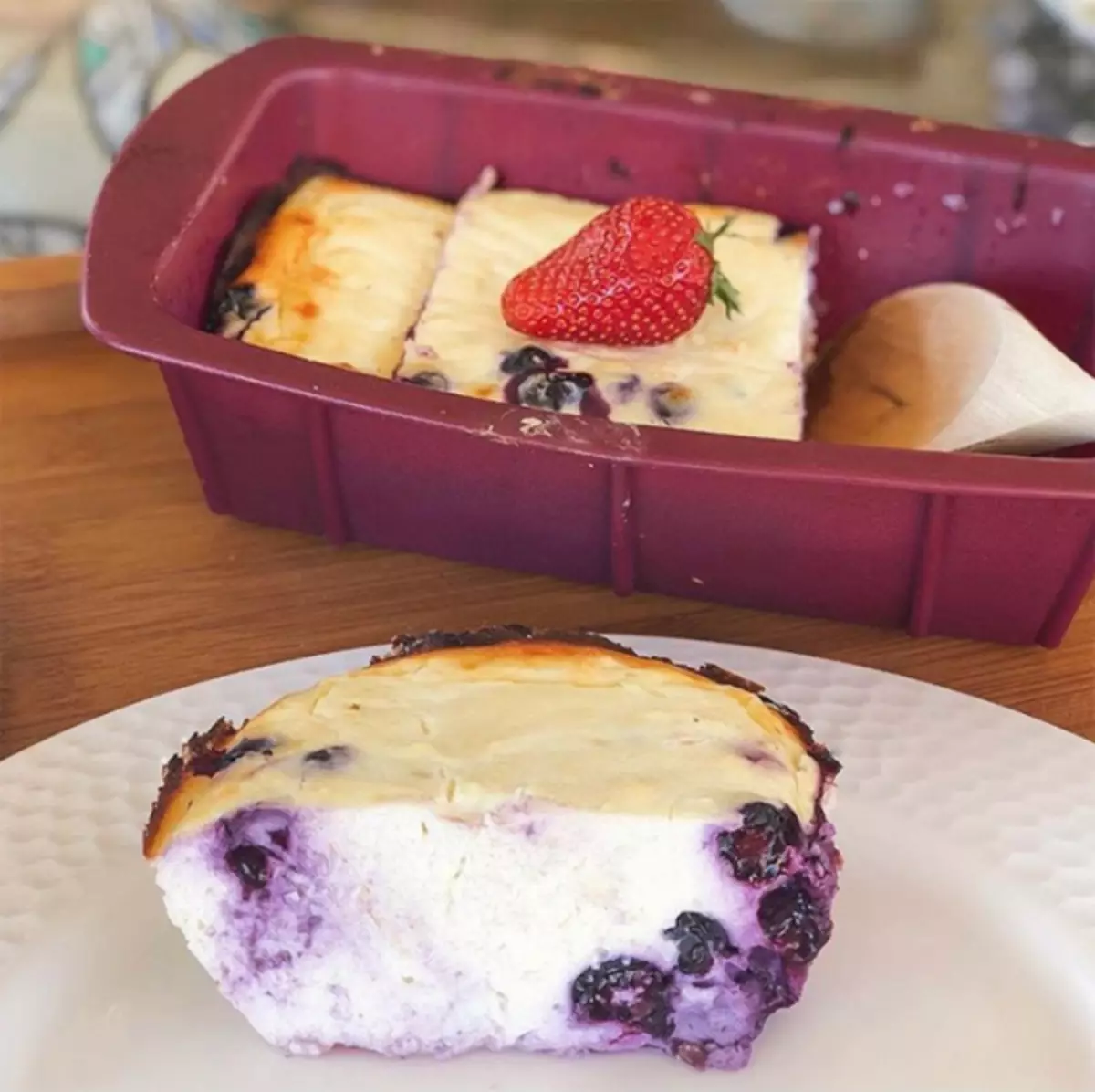 I-Air curd casserole nge-blueberry