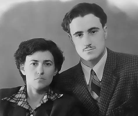 Vanemad Antonina Glebovna ja Roald Georgievitš lahutas, kui Maxim oli üsna väike. Ta kohtus oma isaga uuesti enne tema surma. Foto: Personal Arhiiv Mihhail Sidewood.