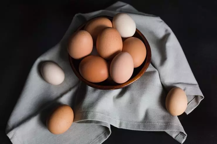 Paruoškite kiaušinių patiekalus pusryčiams