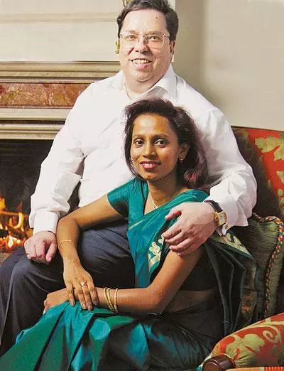 Mikhail Bondarenko ja Princess Sri Lanka