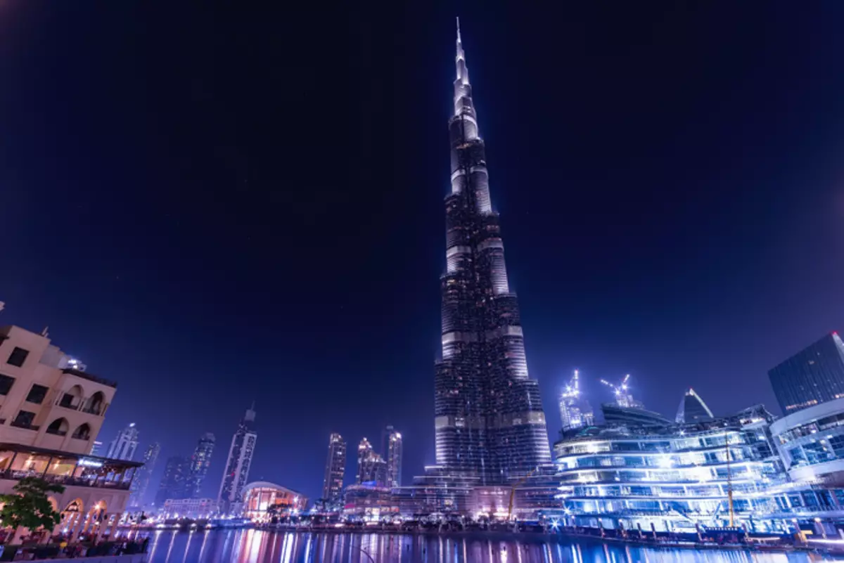 Berehat di UAE: mahal, kaya, cerah, tenang 47564_2