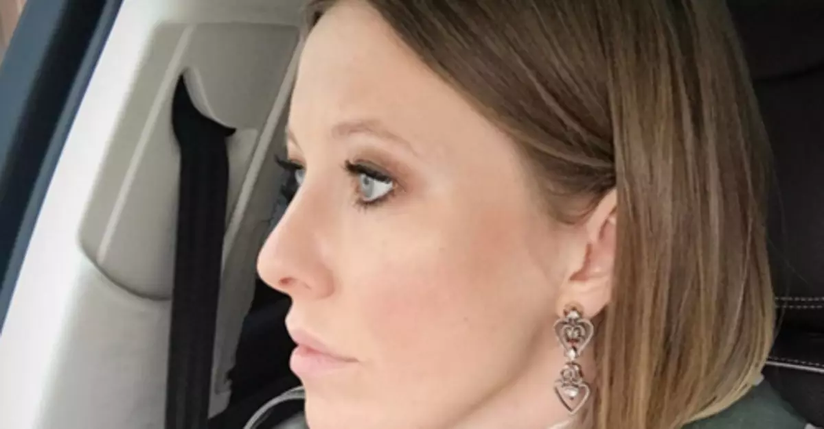 SULILD ВА ҲАМАИ ДИГАР: Sobchak ба озодии томбутӣ машғул аст