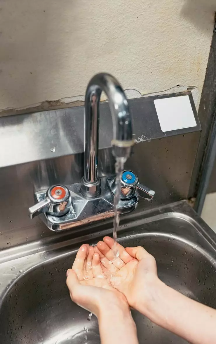 Mezclar las manos más a menudo