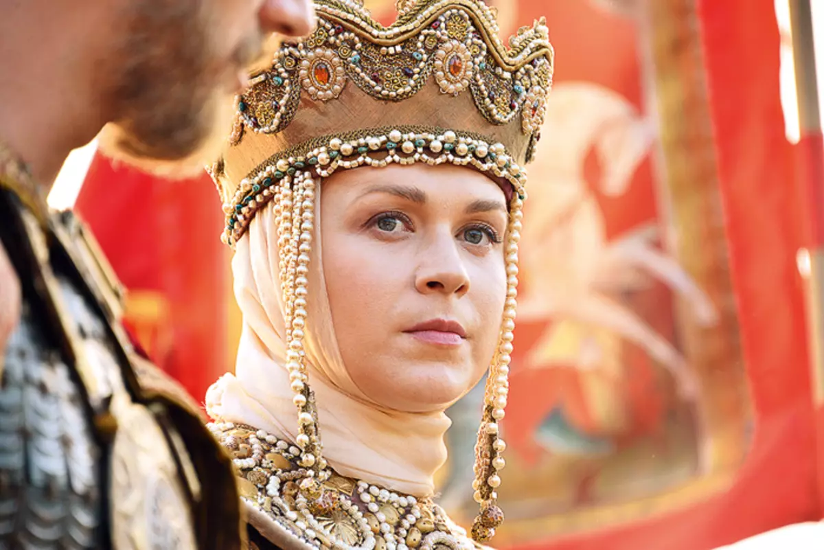 Fl-immaġni ta 'Princess Radmila, "Golden Horde"