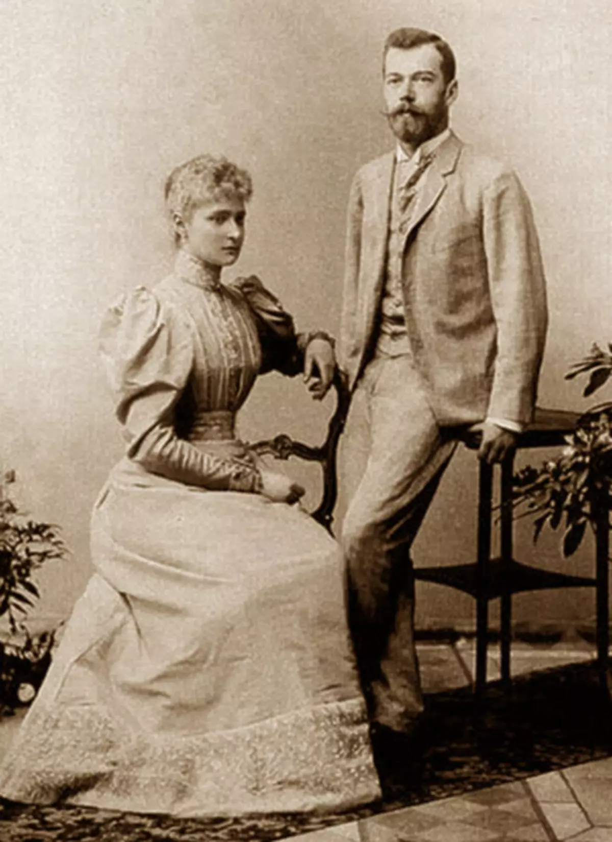 Zesarevich Nikolai a Alisa Hessian po zapojenie