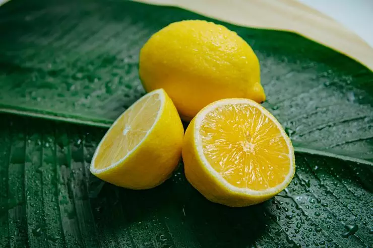 Coma o limão para uma refeição