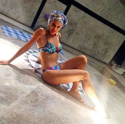 Evelina Bledans w stroju kąpielowym. Zdjęcie: Instagram.com.