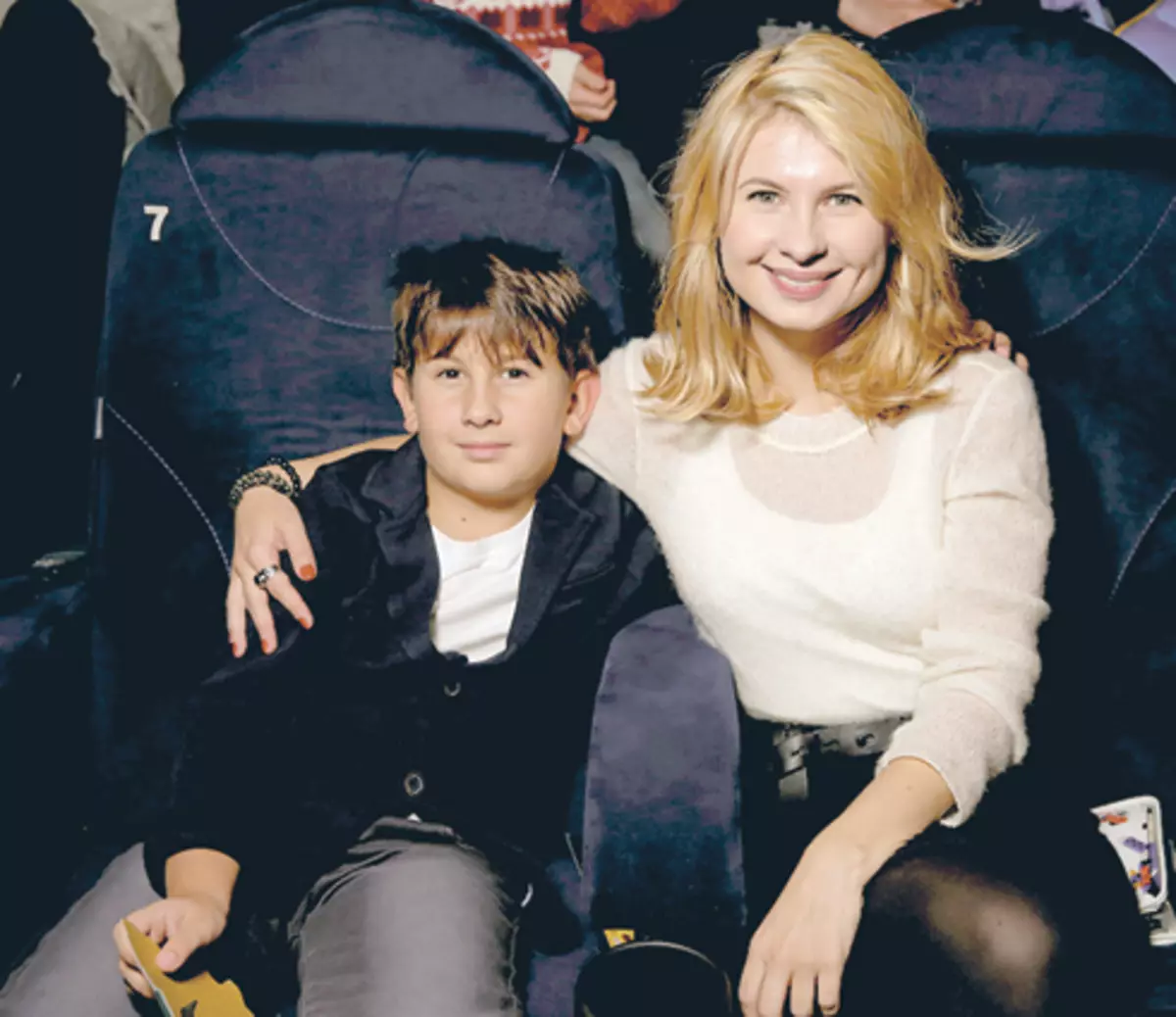 Anna Tsukanova-Cott avec fils
